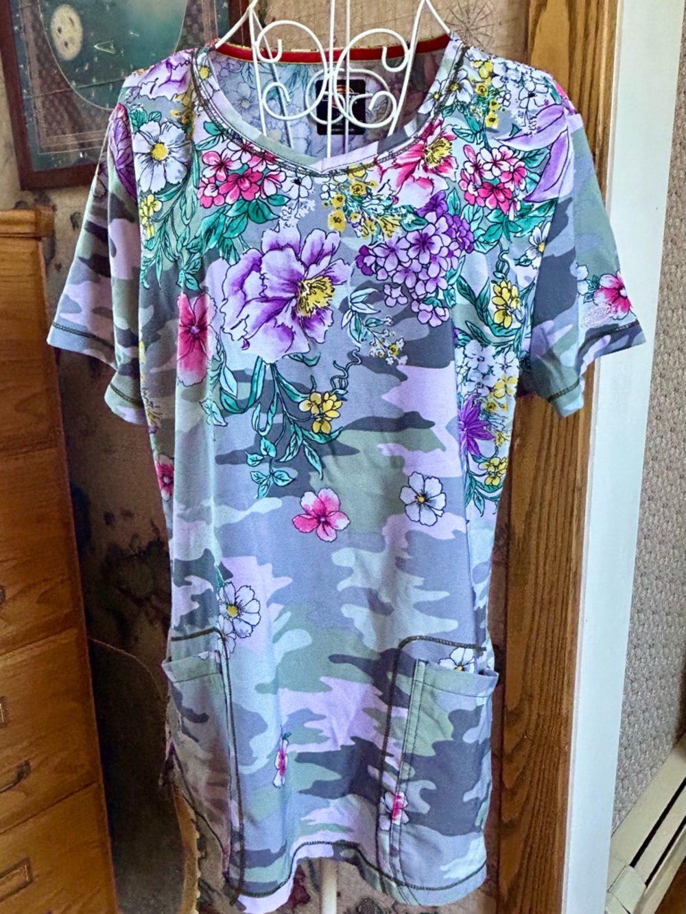 Dickies Camo & Floral Scrub Top